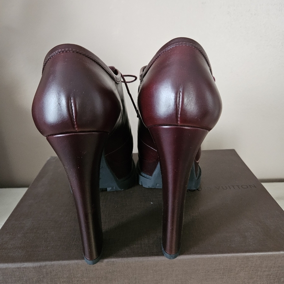Vuitton shoes - Picture 4 of 7